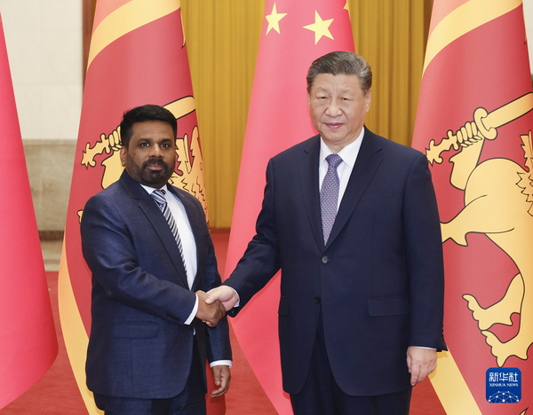 习近平同斯里兰卡总统迪萨纳亚克会谈1_缩小大小.jpg
